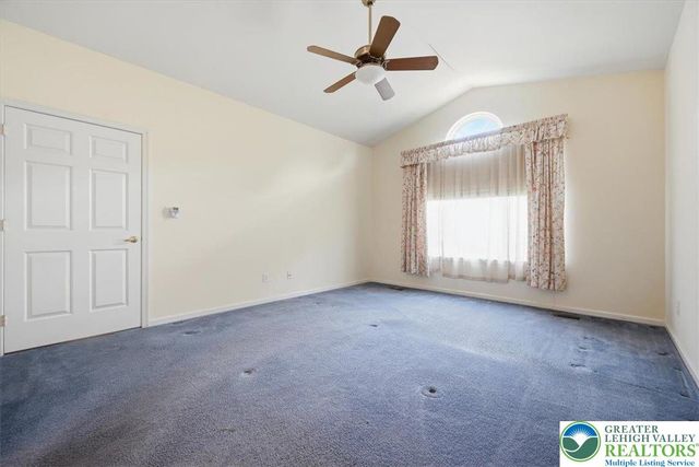 1888 Jeanine Way, Hellertown Boro, PA 18055