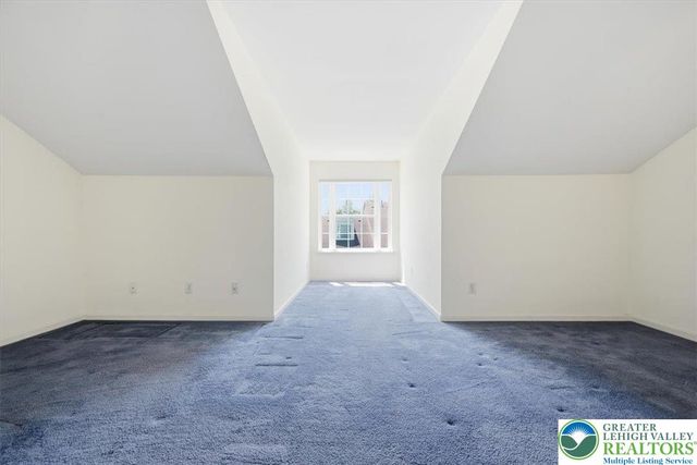 1888 Jeanine Way, Hellertown Boro, PA 18055