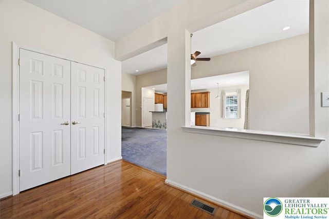 1888 Jeanine Way, Hellertown Boro, PA 18055