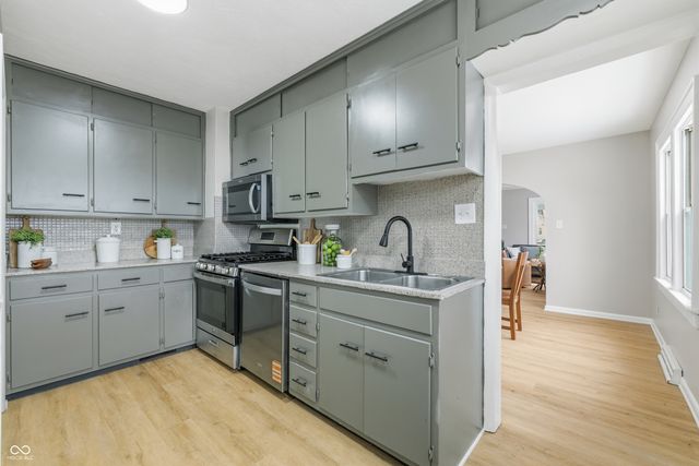 216 Haverhill Drive, Anderson, IN 46013