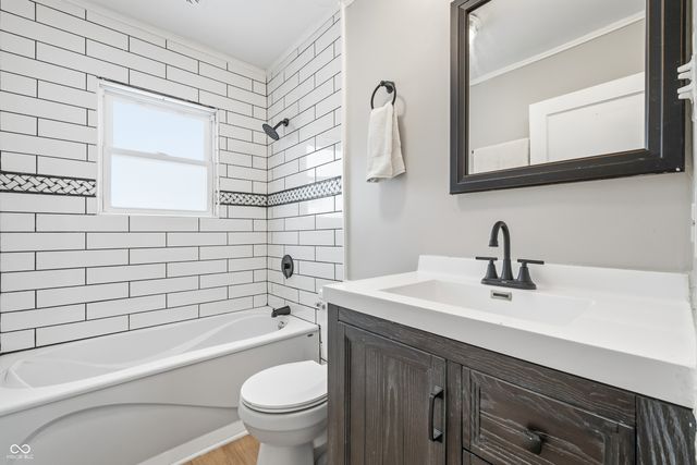 216 Haverhill Drive, Anderson, IN 46013