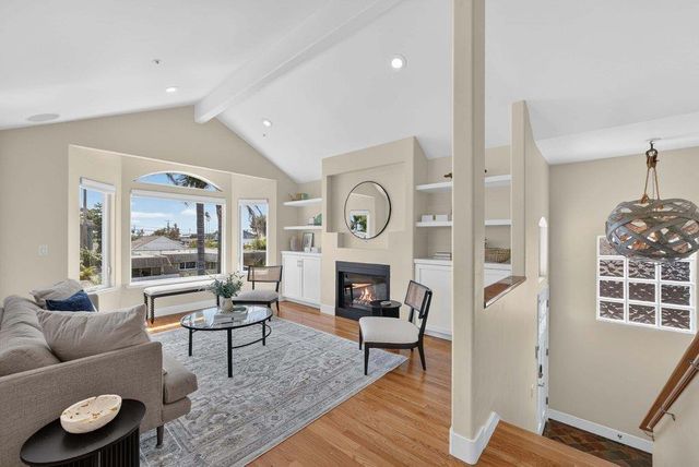 3813 Floral, Santa Cruz, CA 95062