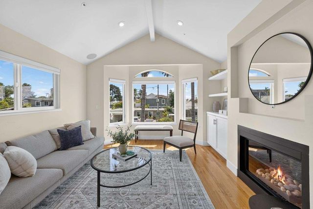 3813 Floral, Santa Cruz, CA 95062
