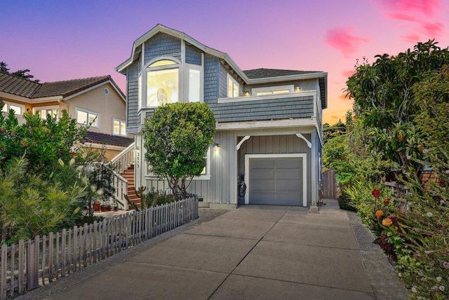 3813 Floral, Santa Cruz, CA 95062