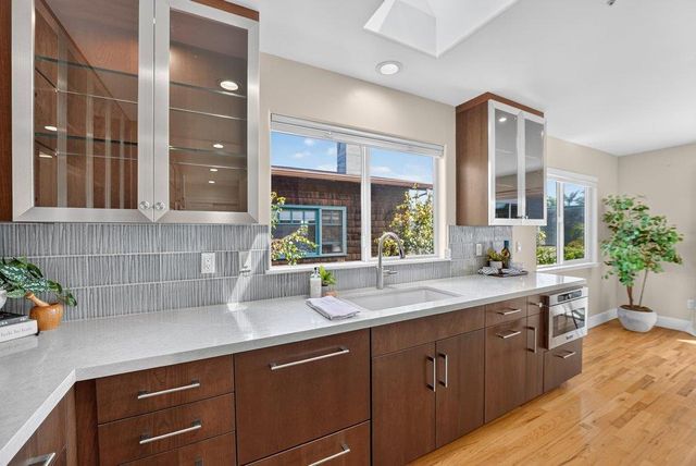 3813 Floral, Santa Cruz, CA 95062