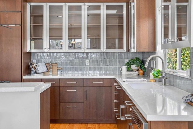 3813 Floral, Santa Cruz, CA 95062