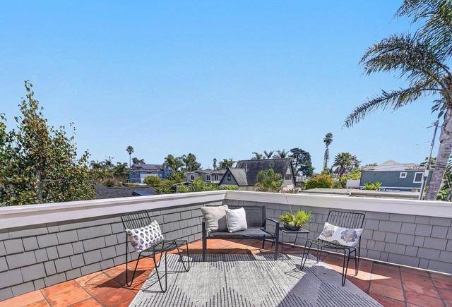 3813 Floral, Santa Cruz, CA 95062
