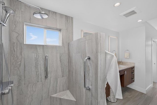 3813 Floral, Santa Cruz, CA 95062