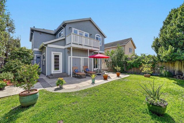 3813 Floral, Santa Cruz, CA 95062