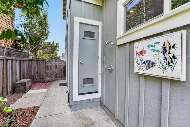 3813 Floral, Santa Cruz, CA 95062