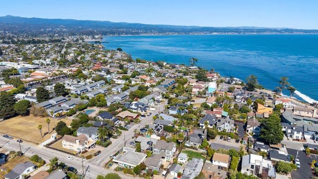3813 Floral, Santa Cruz, CA 95062