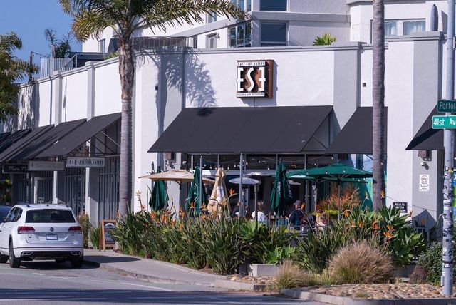 3813 Floral, Santa Cruz, CA 95062