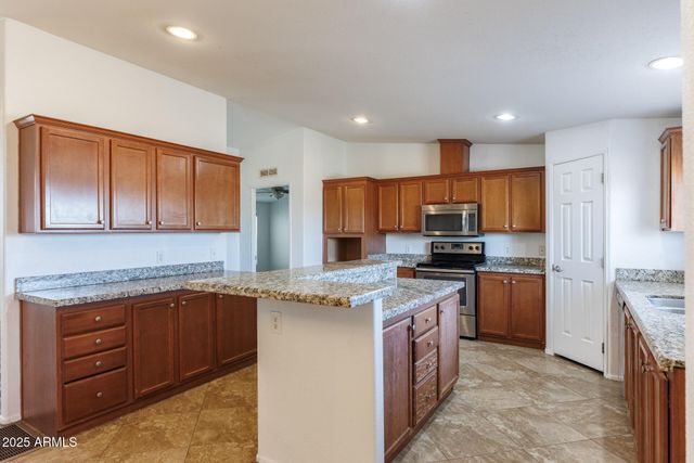 5068 S COYOTE Lane, Casa Grande, AZ 85193