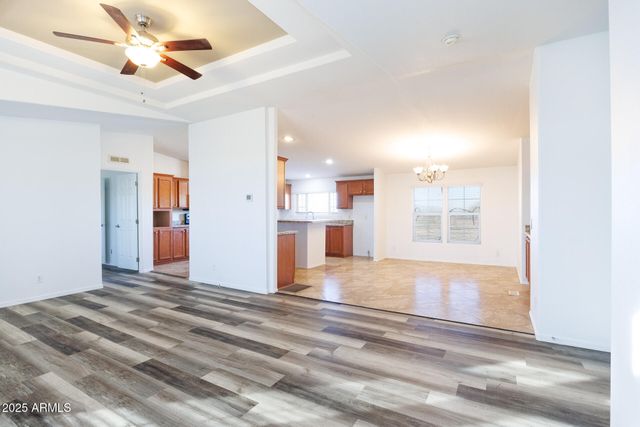 5068 S COYOTE Lane, Casa Grande, AZ 85193