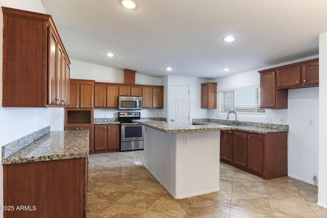 5068 S COYOTE Lane, Casa Grande, AZ 85193