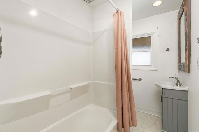 1488 Lily Avenue, El Cajon, CA 92021