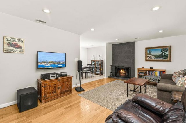 1488 Lily Avenue, El Cajon, CA 92021