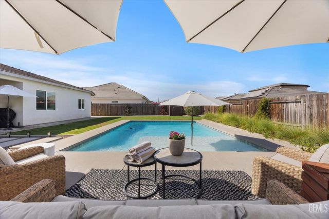 709 Polson Court, Bakersfield, CA 93314