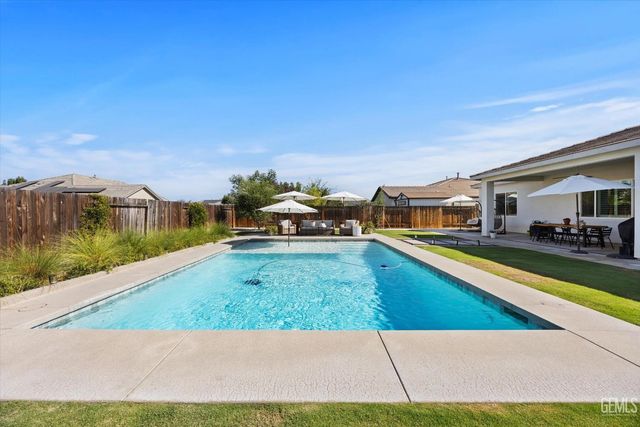 709 Polson Court, Bakersfield, CA 93314