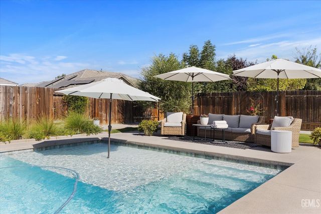 709 Polson Court, Bakersfield, CA 93314