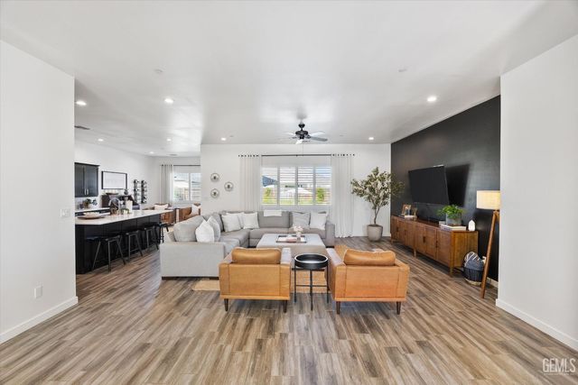 709 Polson Court, Bakersfield, CA 93314