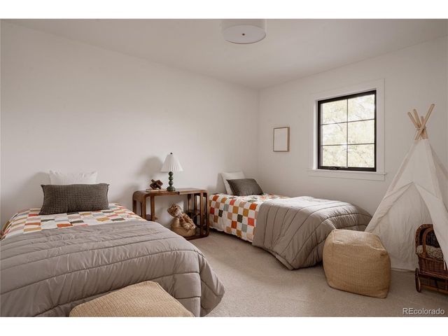 4842 Kellogg Cir, Boulder, CO 80303