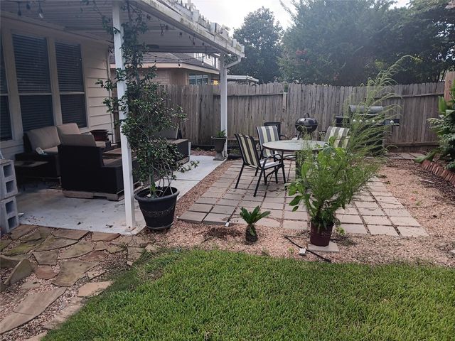 2322 Standing Oak Lane, Richmond, TX 77406