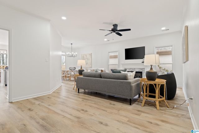 1123 BERWICK ROAD, Hoover, AL 35242