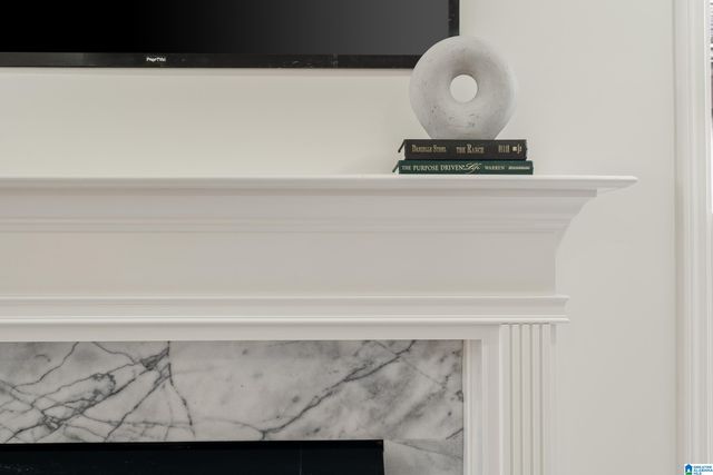 1123 BERWICK ROAD, Hoover, AL 35242