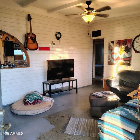 1064 W 5TH Street, Tempe, AZ 85281