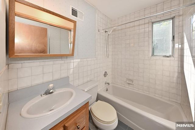 468 Bergen Avenue, Maywood, NJ 07607