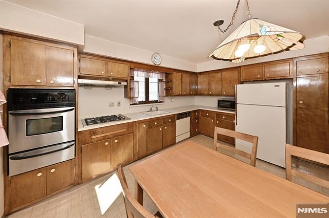 468 Bergen Avenue, Maywood, NJ 07607
