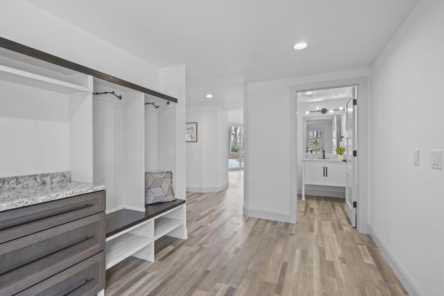 623 Summit Road, Madison, WI 53704