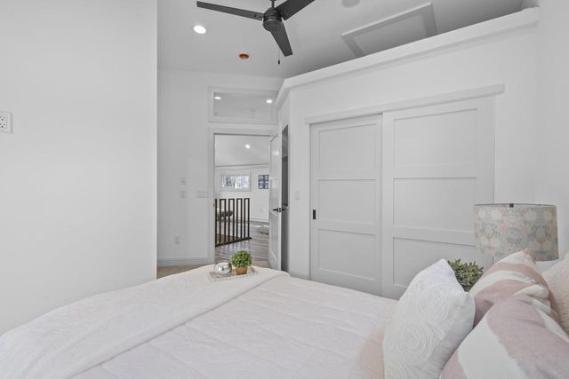 623 Summit Road, Madison, WI 53704