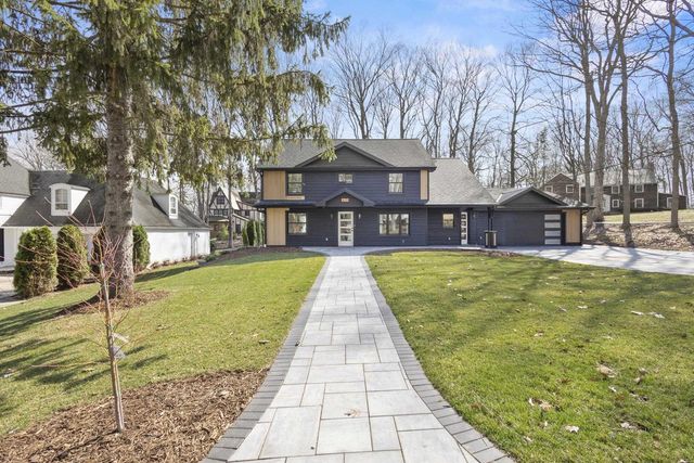 623 Summit Road, Madison, WI 53704