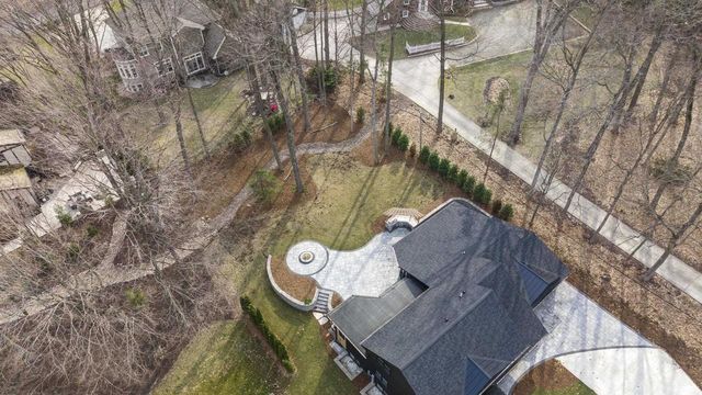 623 Summit Road, Madison, WI 53704