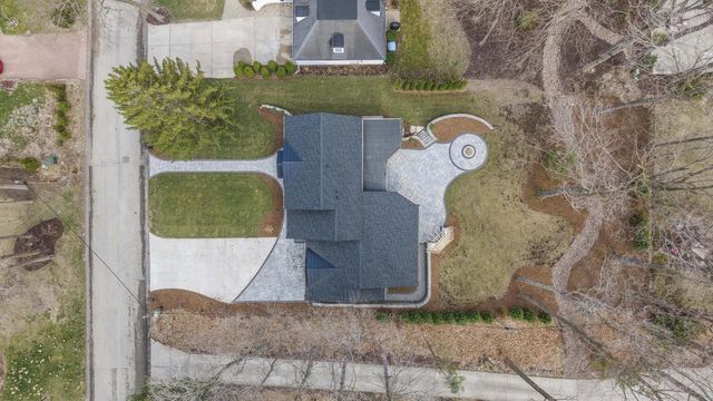 623 Summit Road, Madison, WI 53704