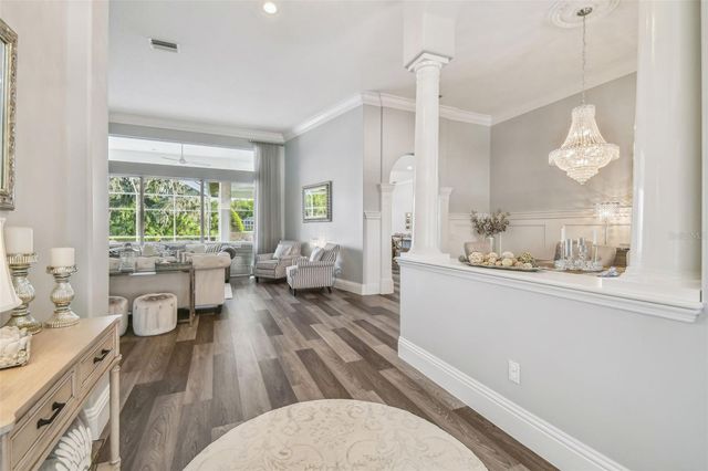 9105 WOODRIDGE RUN DRIVE, Tampa, FL 33647