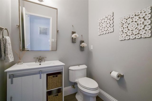 9105 WOODRIDGE RUN DRIVE, Tampa, FL 33647