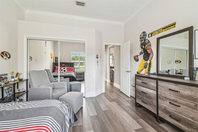 9105 WOODRIDGE RUN DRIVE, Tampa, FL 33647