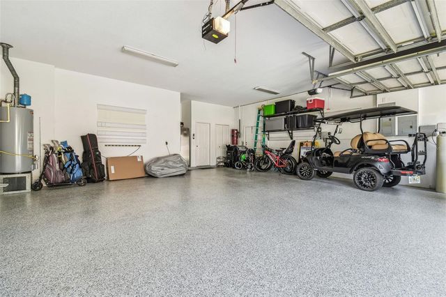 9105 WOODRIDGE RUN DRIVE, Tampa, FL 33647