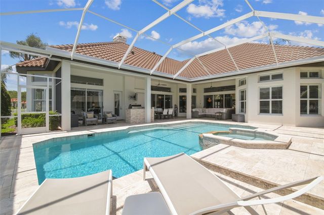 9105 WOODRIDGE RUN DRIVE, Tampa, FL 33647