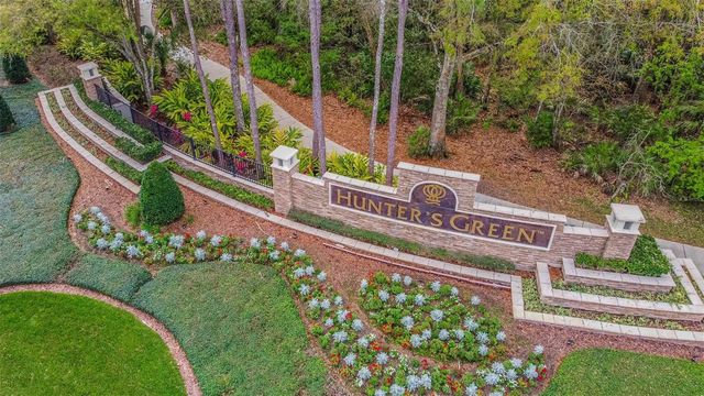 9105 WOODRIDGE RUN DRIVE, Tampa, FL 33647