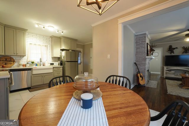 121 Mimosa Drive, Jenkinsburg, GA 30234