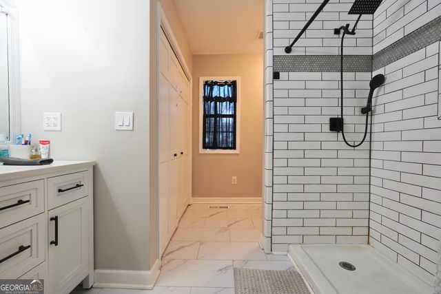 121 Mimosa Drive, Jenkinsburg, GA 30234