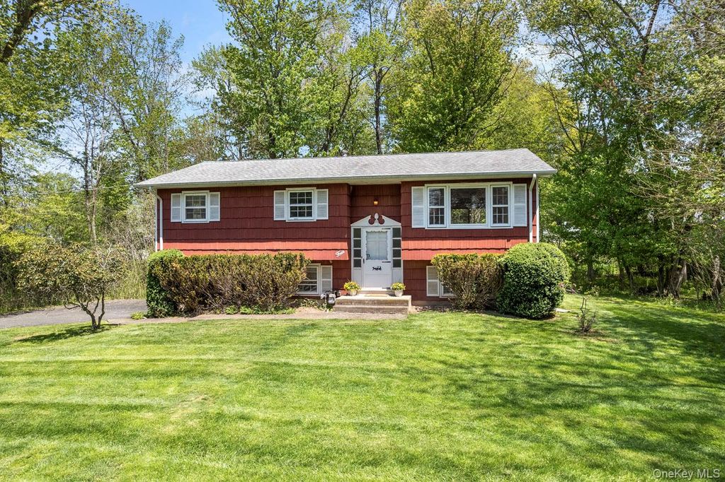4 Brentwood Drive, New City, NY 10956