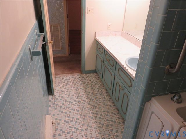 3107 Neale St, Richmond, VA 23223