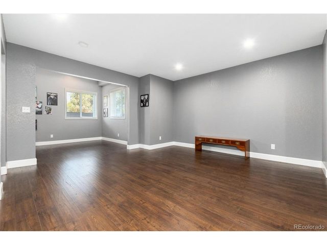 15835 W 67th Pl, Arvada, CO 80007