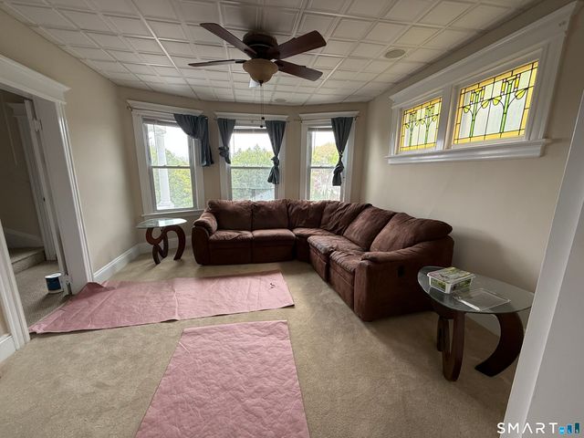 65 Park Street, Shelton, CT 06484