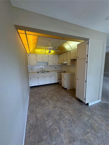 8220 112TH STREET 109, Seminole, FL 33772